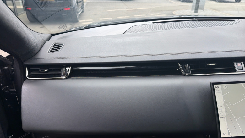 Land Rover Range Rover Evoque 2.0 D200 Autobiography 5dr Auto [Revised] Diesel Hatchback